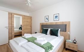 Trendy 1Br, Direct City Access By Hm